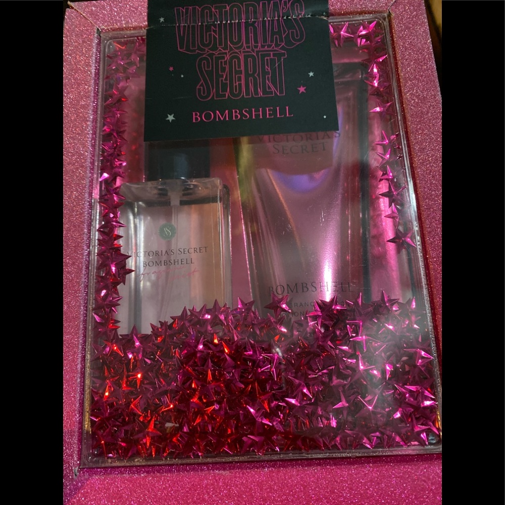 SOLD Victoria Secret Bombshell